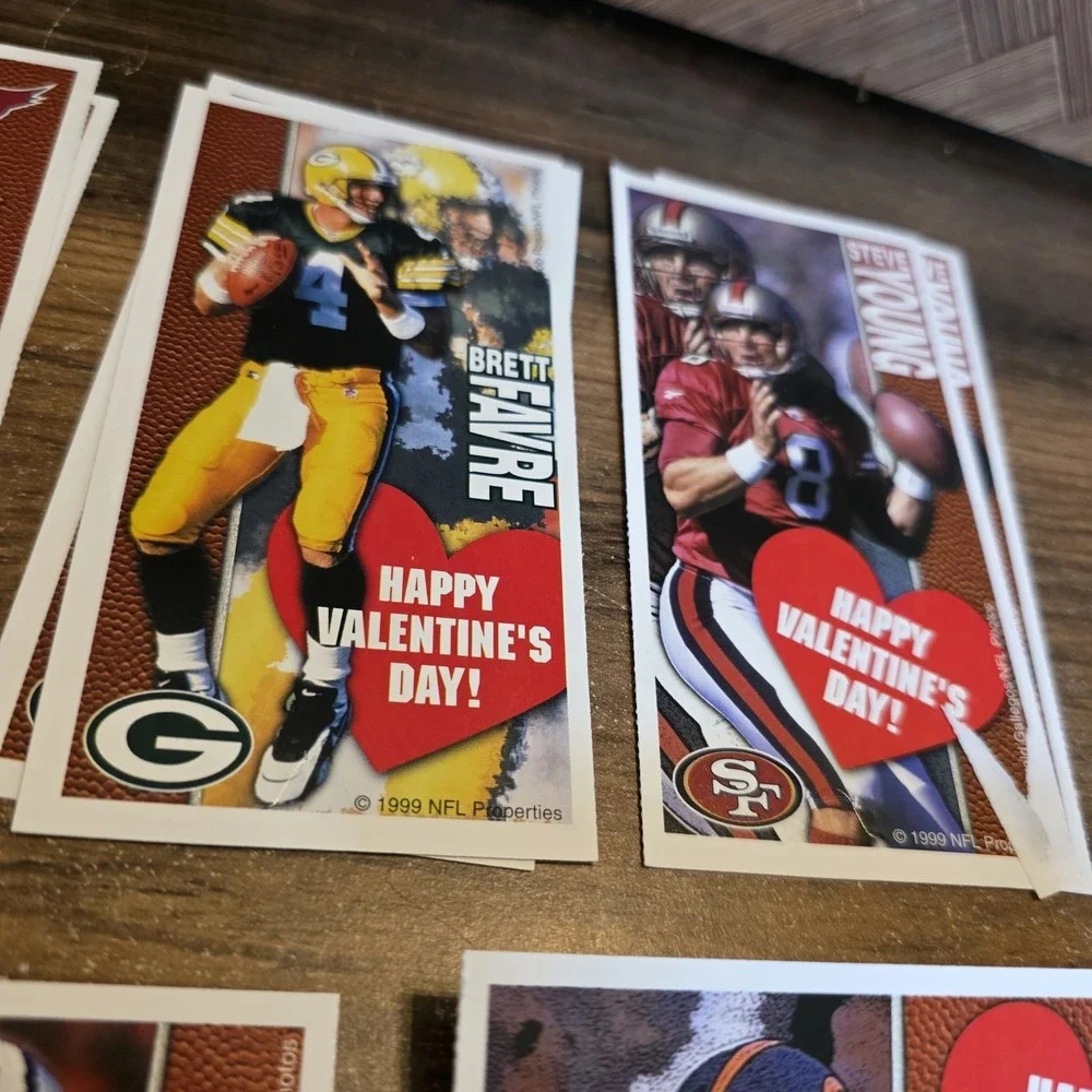 NFL Valentine's‎ Day Cards & Stickers Brett Favre Steve Young Bledsoe Lot of 9